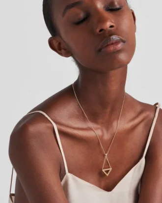 Eternal Gold Cut-Out Pendant Necklace in Yellow Gold