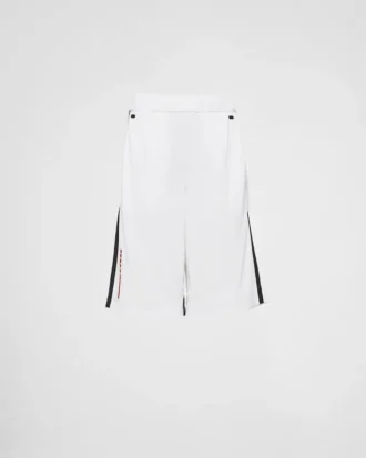 Piqua Bermudas with Tape Seams