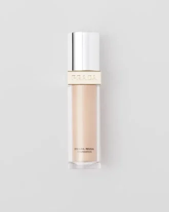 Prada Reveal Skin Optimizing Foundation – Lw10 – Light Warm