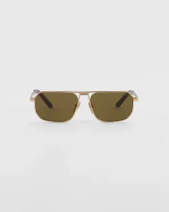 Sunglasses with Iconic Metal Plaque