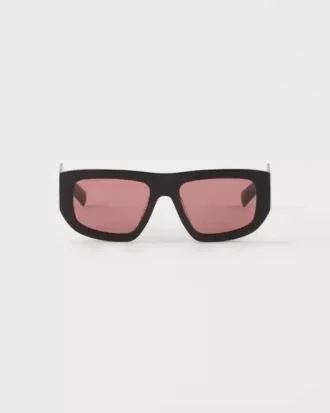 Sunglasses with Triangle Logo