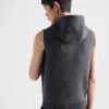 Wool and Cashmere Zipper Vest
